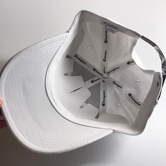 Champion hat - Picture 8 of 8